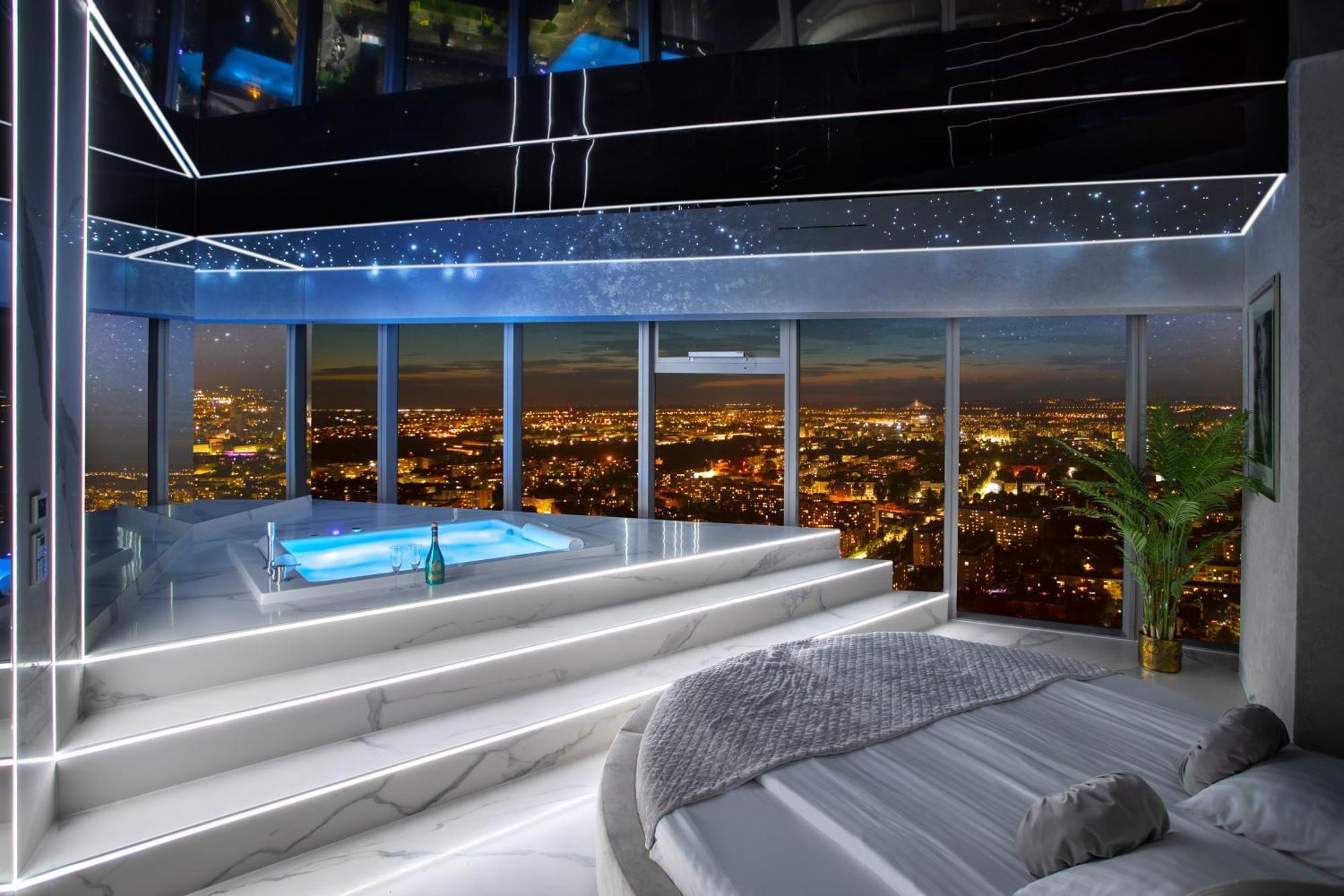 Apartamenty Sky Tower Z Jakuzzi Przy Oknie Wroclaw Exterior photo