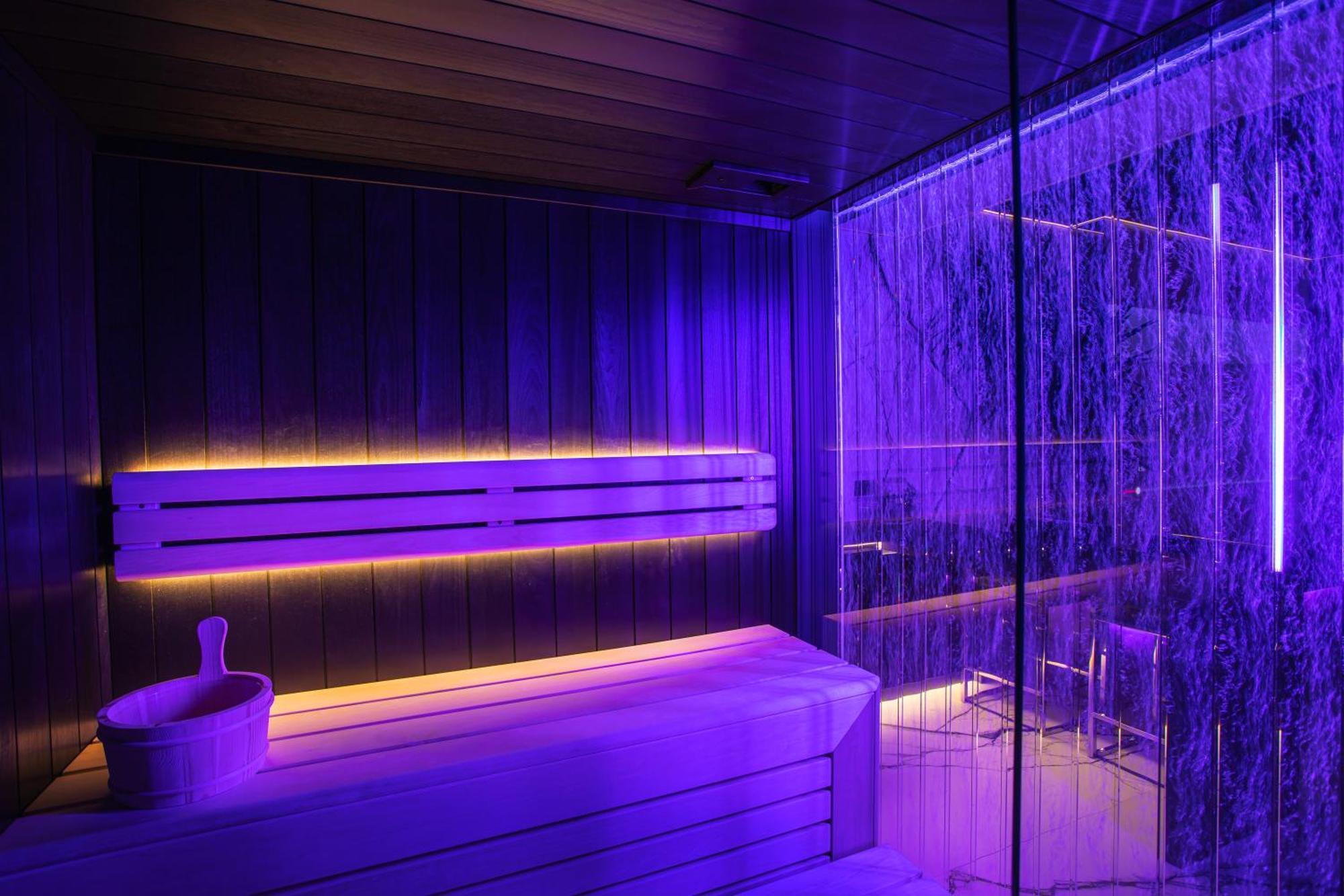 Apartamenty Sky Tower Z Jakuzzi Przy Oknie Wroclaw Exterior photo